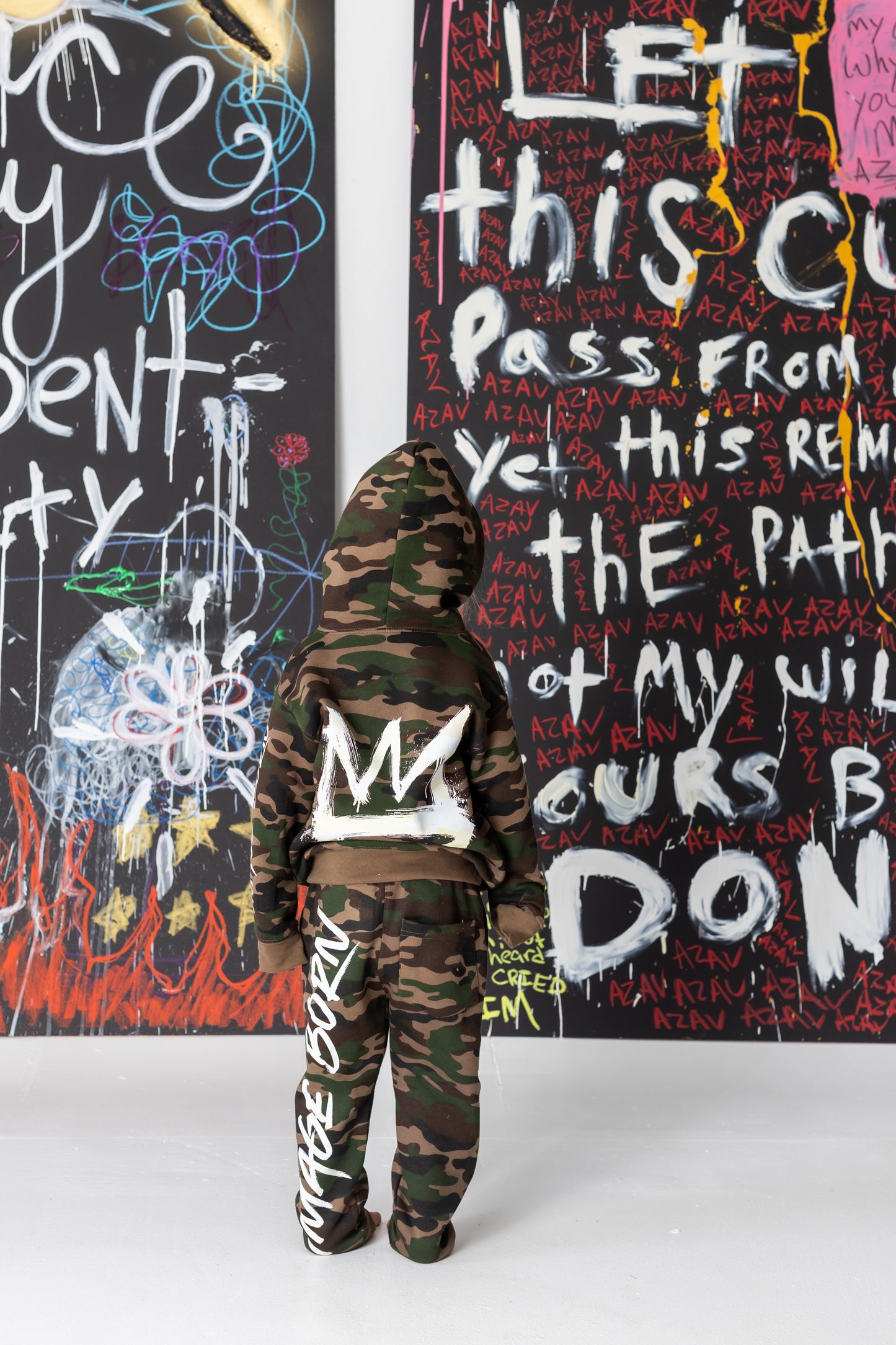 🌿 The Explorer – Camo